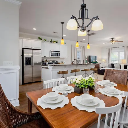 Downtown Wilmington Home ~ Pet Friendly Exterior photo