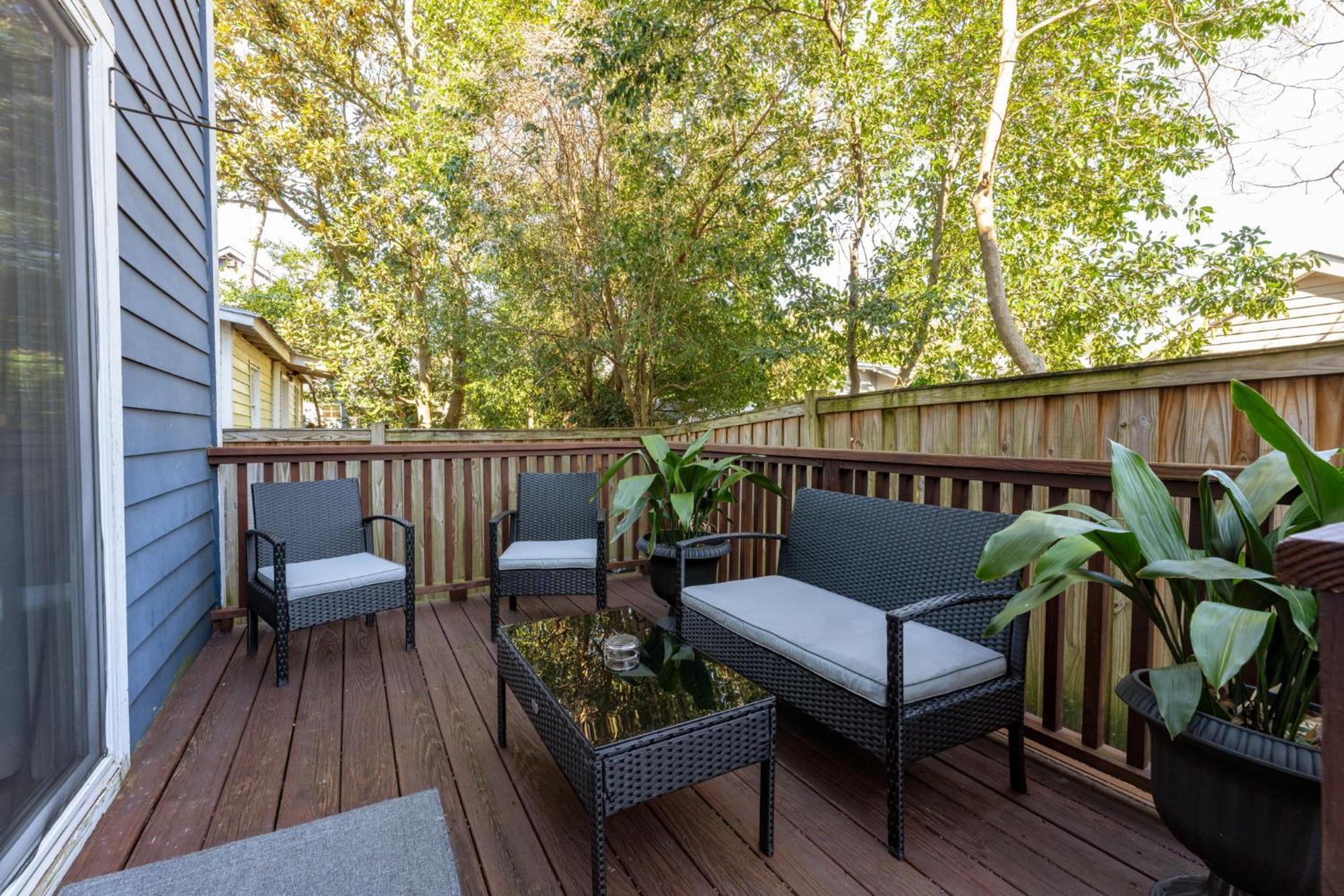 Downtown ~ Pet Friendly Wilmington