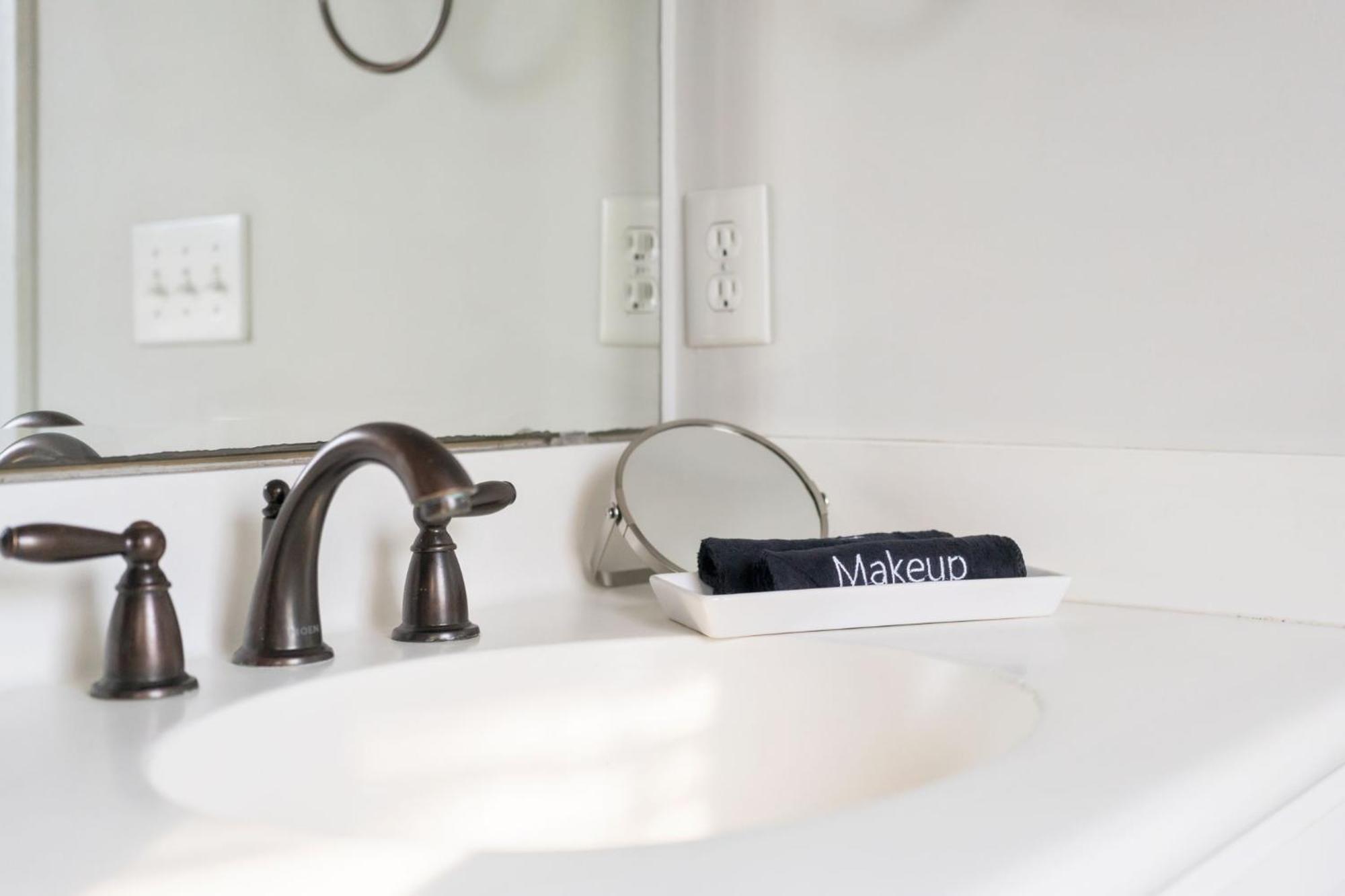 Holiday home Downtown ~ Pet Friendly Wilmington